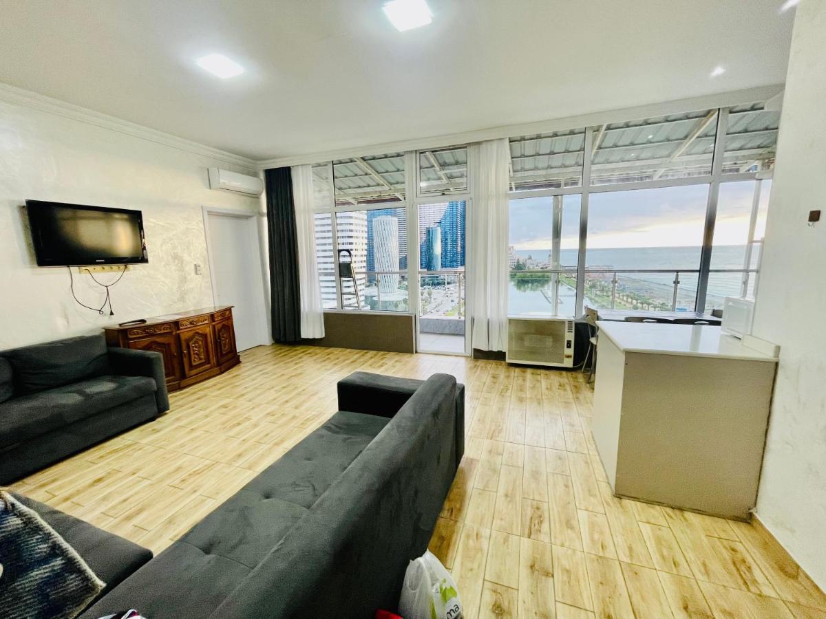 Batumi Seaside Magnolia公寓 外观 照片