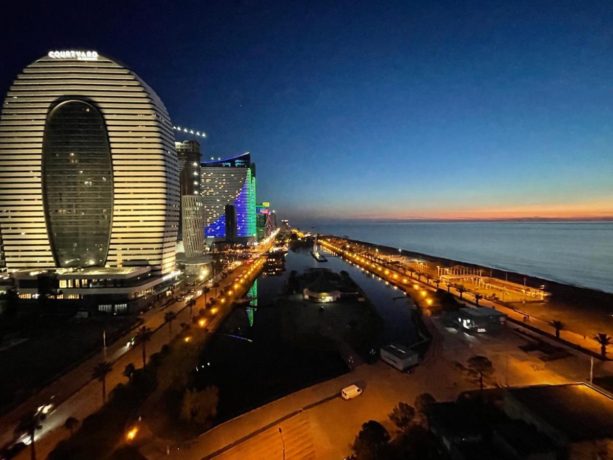 Batumi Seaside Magnolia公寓 外观 照片