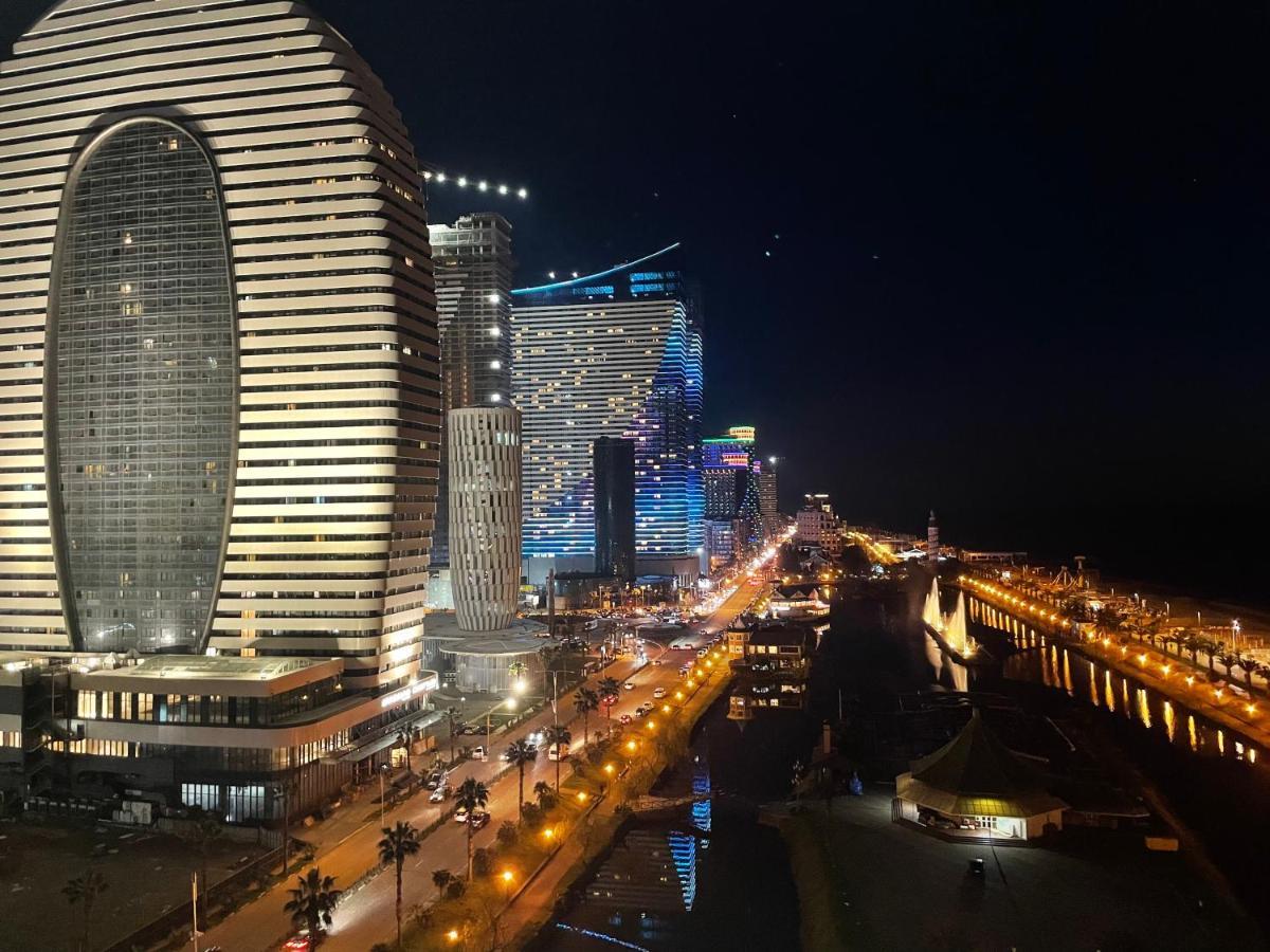Batumi Seaside Magnolia公寓 外观 照片